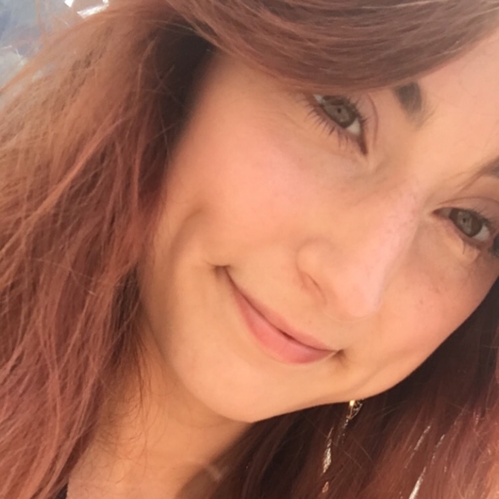 Meet your Posher, Gloria-ashton
